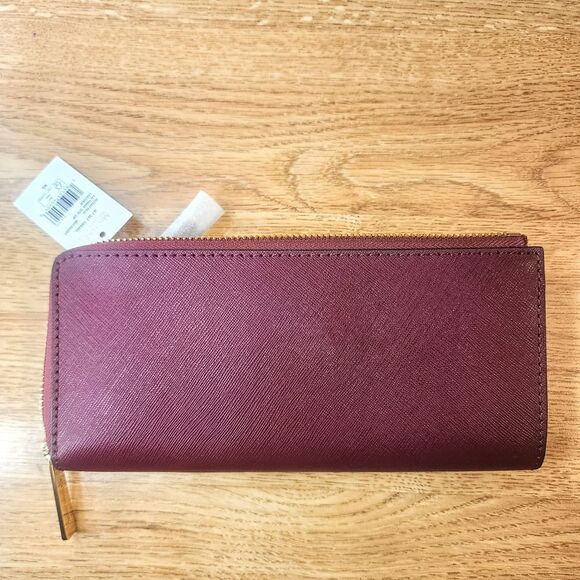 Michael Kors Mulberry Leather Jet Set Travel Wallet - Picture 2 of 7